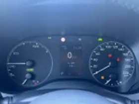 Toyota Yaris thumbnail 42