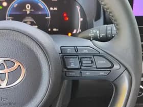 Toyota Yaris thumbnail 32