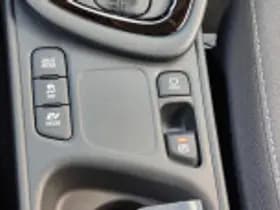 Toyota Yaris thumbnail 52