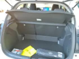 Toyota Yaris thumbnail 55