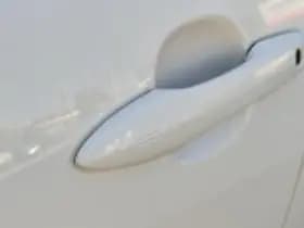 Toyota Yaris thumbnail 69