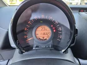 Toyota Aygo thumbnail 14