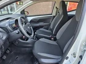 Toyota Aygo thumbnail 24