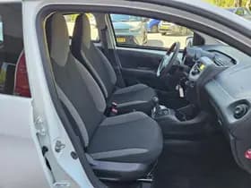 Toyota Aygo thumbnail 25