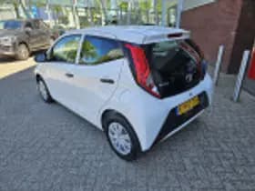 Toyota Aygo thumbnail 30