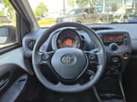 Toyota Aygo thumbnail 43