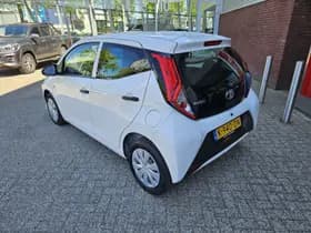 Toyota Aygo thumbnail 9