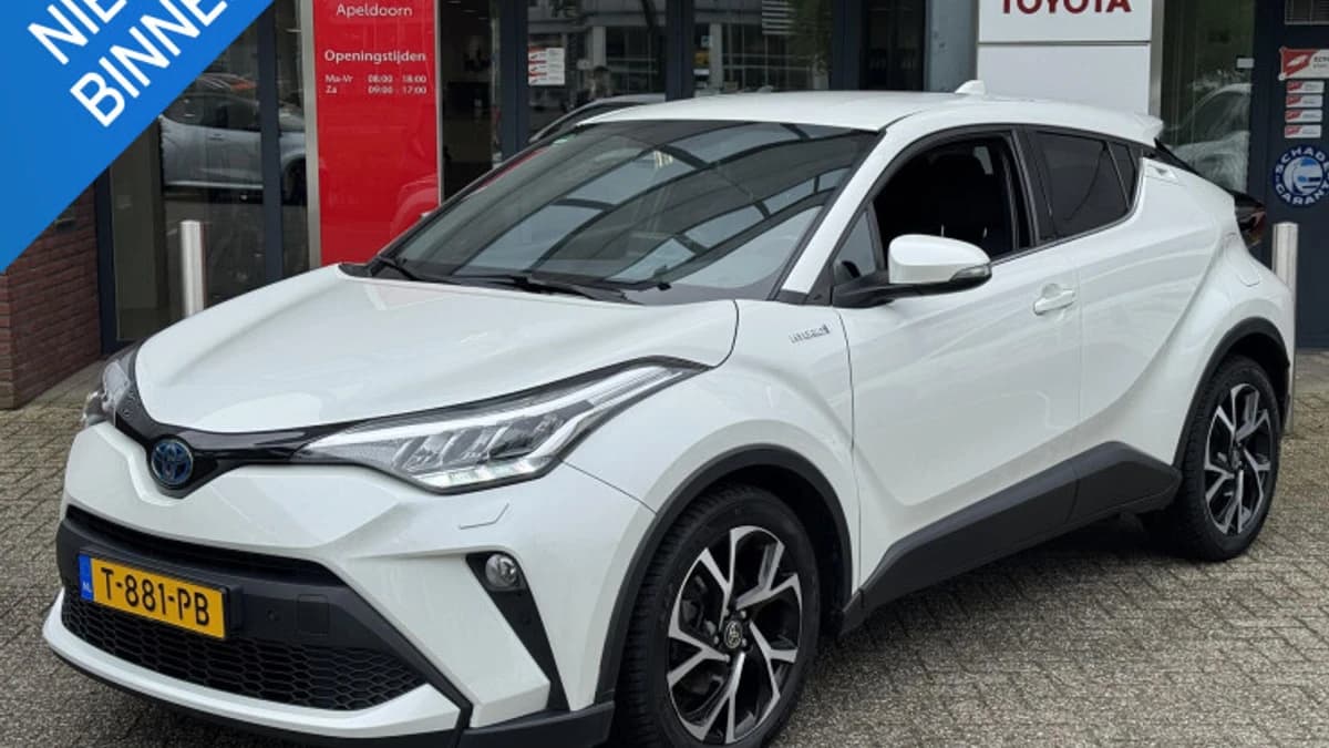 Toyota C hr — foto 1