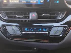 Toyota C hr thumbnail 30