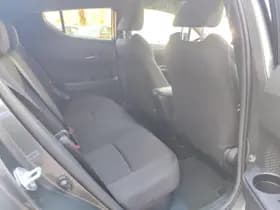 Toyota C hr thumbnail 35