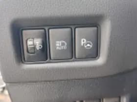 Toyota C hr thumbnail 57