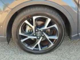 Toyota C hr thumbnail 76