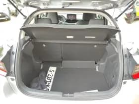 Toyota Yaris thumbnail 34