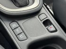 Toyota Yaris Cross thumbnail 27
