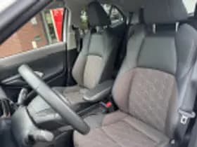 Toyota Yaris Cross thumbnail 39