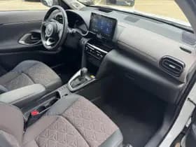 Toyota Yaris Cross thumbnail 10