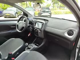 Toyota Aygo thumbnail 67