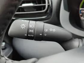 Toyota Yaris thumbnail 20