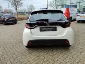 Toyota Yaris thumbnail 32