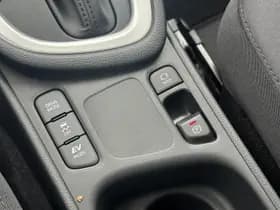 Toyota Yaris thumbnail 27