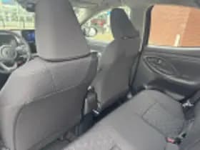 Toyota Yaris thumbnail 39