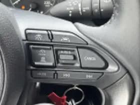 Toyota Yaris thumbnail 46