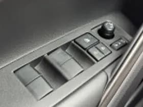 Toyota Corolla thumbnail 60