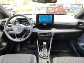 Toyota Yaris thumbnail 13