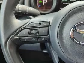Toyota Yaris thumbnail 21
