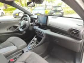 Toyota Yaris thumbnail 45