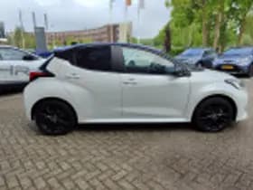 Toyota Yaris thumbnail 49