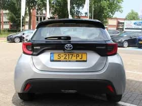 Toyota Yaris thumbnail 21