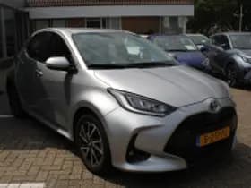 Toyota Yaris thumbnail 4
