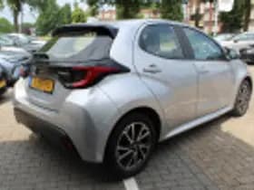 Toyota Yaris thumbnail 36