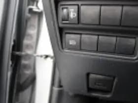Toyota Yaris thumbnail 47