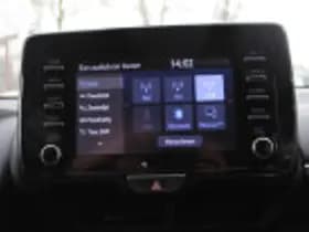 Toyota Yaris thumbnail 57