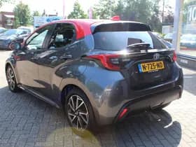 Toyota Yaris thumbnail 2