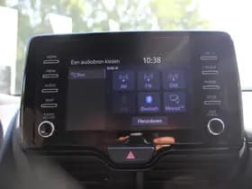 Toyota Yaris thumbnail 30