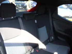 Toyota Yaris thumbnail 34