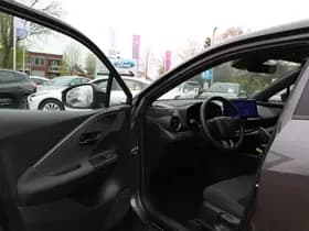 Toyota C hr thumbnail 25