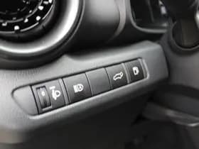 Toyota C hr thumbnail 29
