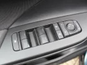 Toyota C hr thumbnail 47