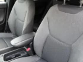 Toyota Yaris Cross thumbnail 43