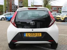 Toyota Aygo thumbnail 27