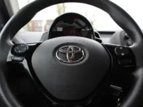 Toyota Aygo thumbnail 6