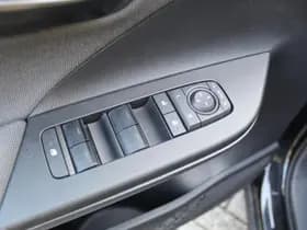 Toyota C hr thumbnail 15