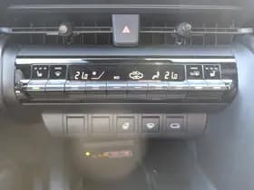 Toyota C hr thumbnail 28