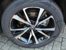Toyota C hr thumbnail 77