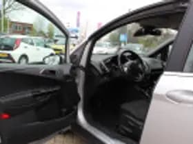 Ford B max thumbnail 44