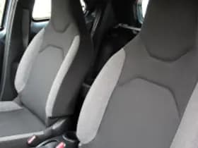 Toyota Aygo X thumbnail 6